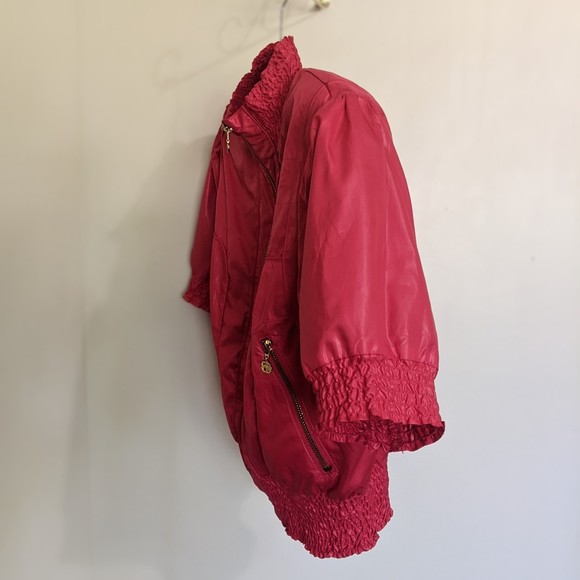 ecko red puffer jacket, half sleeve, lg. graffiti art. urban 90s, y2k hip hop. - Picture 5 of 12